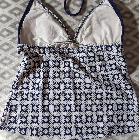 Tommy Hilfiger Tankini top size 8 halter tie neck navy and white geometric - Picture 6 of 7